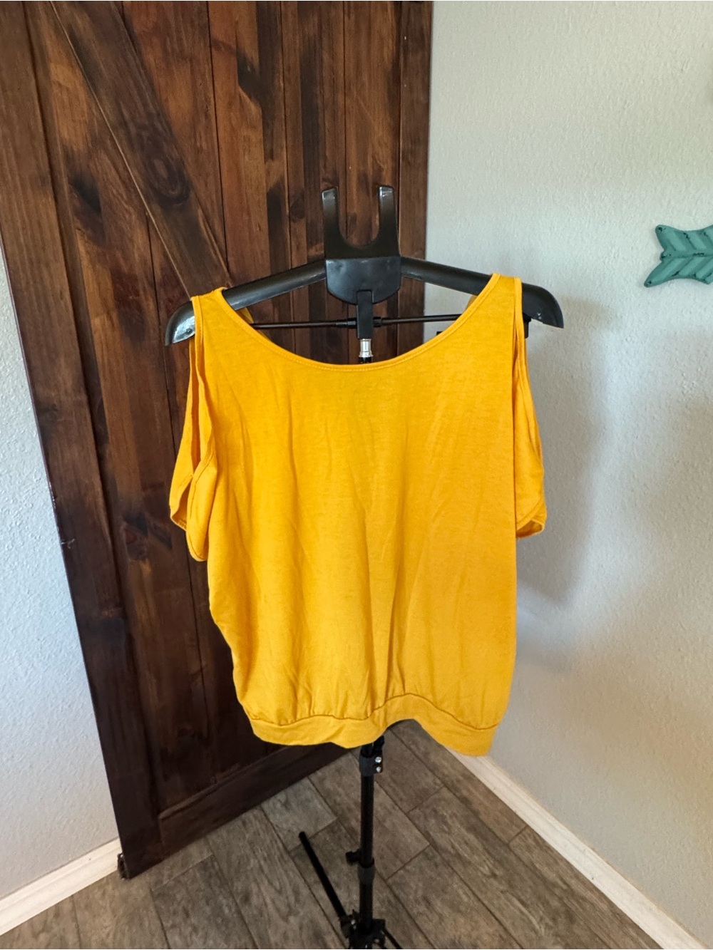 SHEIN Mustard Yellow Cold-Shoulder Tank Top